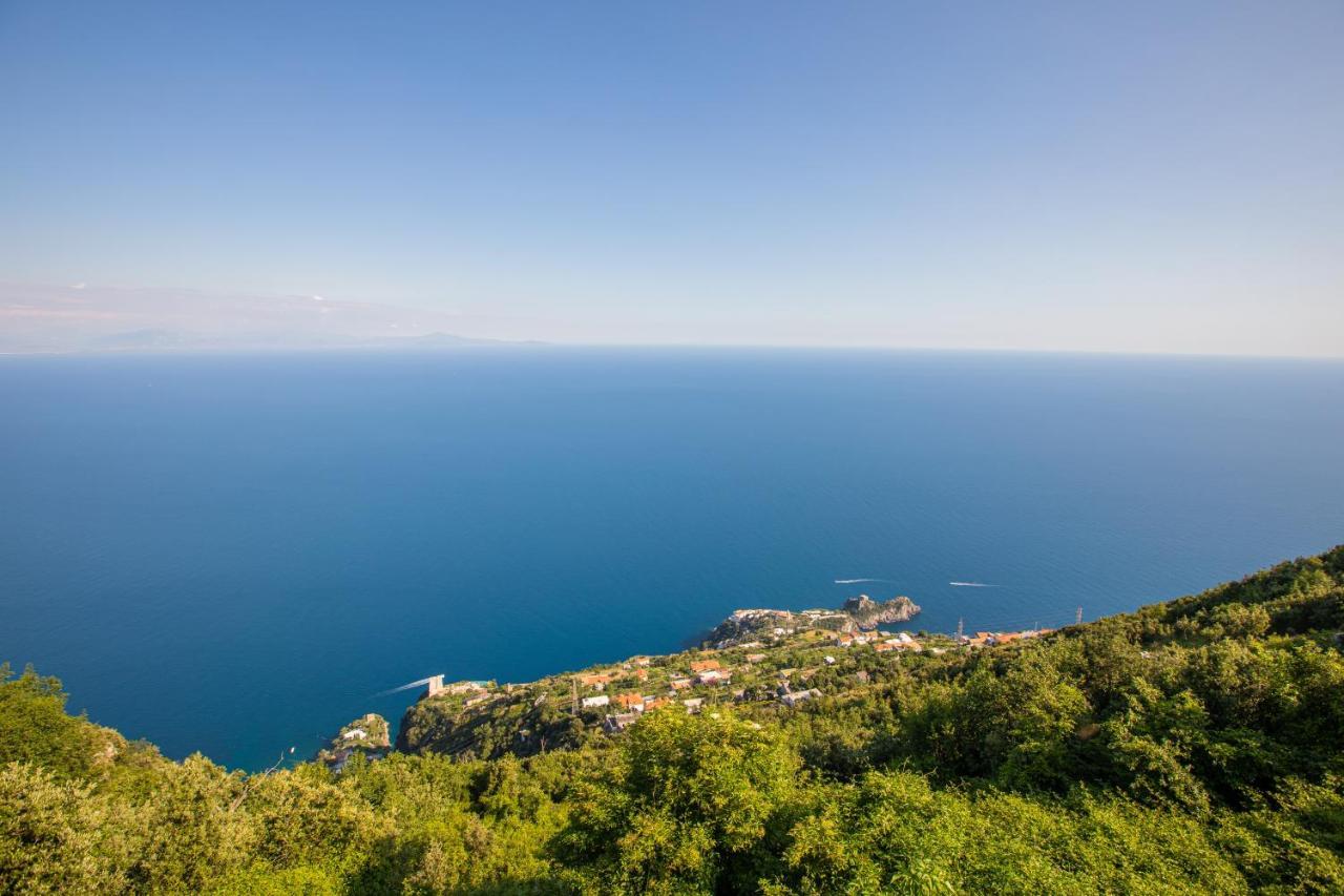 فيلا Nido Degli Dei أَجيرولا المظهر الخارجي الصورة